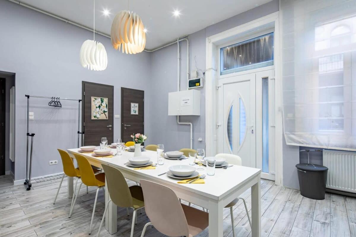 Apartment - Large And Comfy Budapest